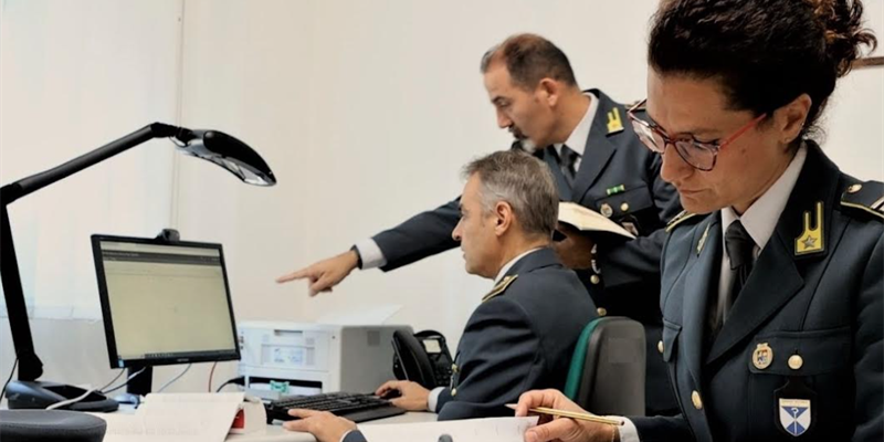 Guardia di Finanza di Castellaneta Guardia di Finanza di Castellaneta