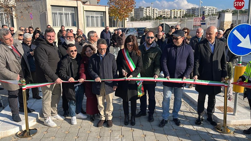 Inaugurata l’area parcheggio di viale Magna Grecia
