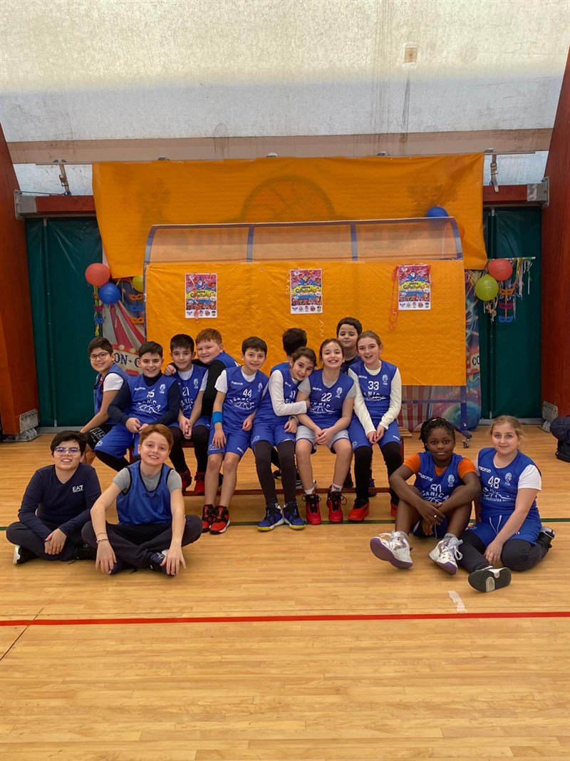 Minibasket e colori: il successo della Coppa Carnevale