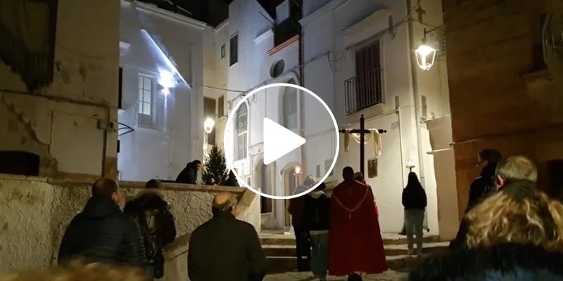 Verso la Settimana Santa: Via Crucis per le vie del centro storico