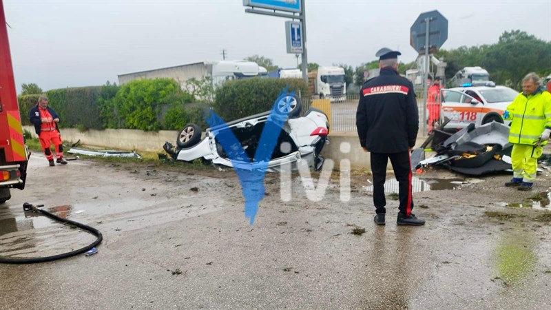 Auto contro tir: ennesimo incidente mortale sulla statale 100