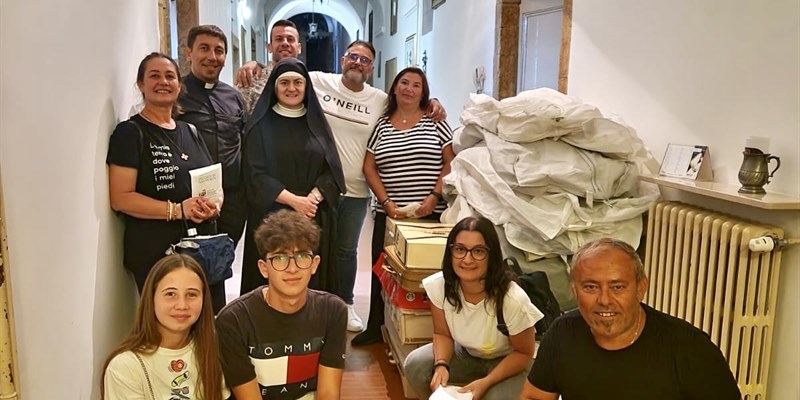 La consegna a Cascia La consegna a Cascia
