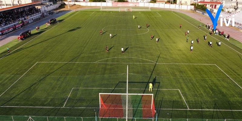 Lo stadio De Bellis di Castellaneta Lo stadio De Bellis di Castellaneta