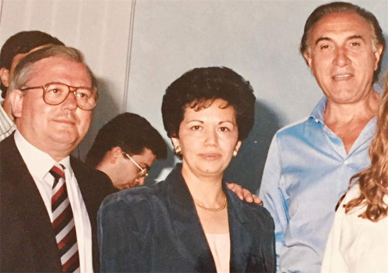 Pippo Baudo con la famiglia Di Gioia