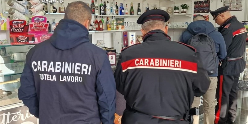 carabinieri a lavoro carabinieri a lavoro