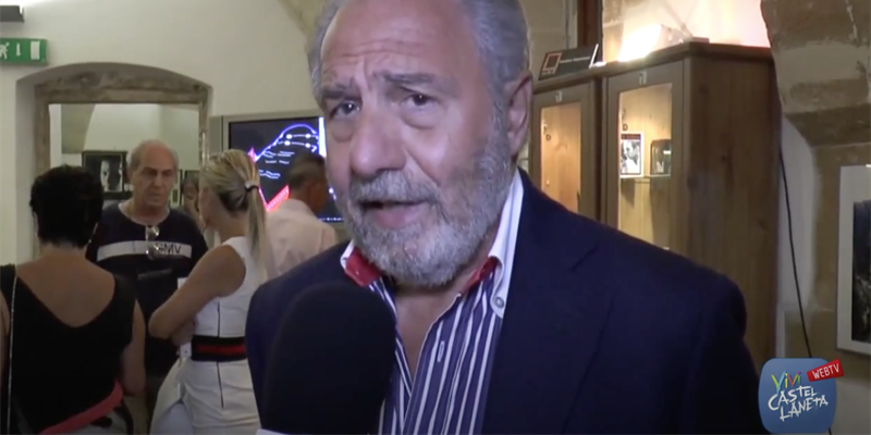 Il giornalista Antonio Caprarica Il giornalista Antonio Caprarica
