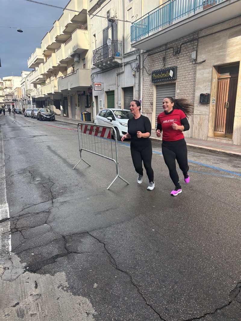 Hyrox a Crispiano: Revolution Fit brilla con due podi