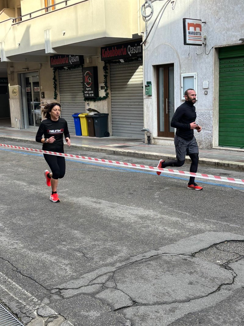 Hyrox a Crispiano: Revolution Fit brilla con due podi