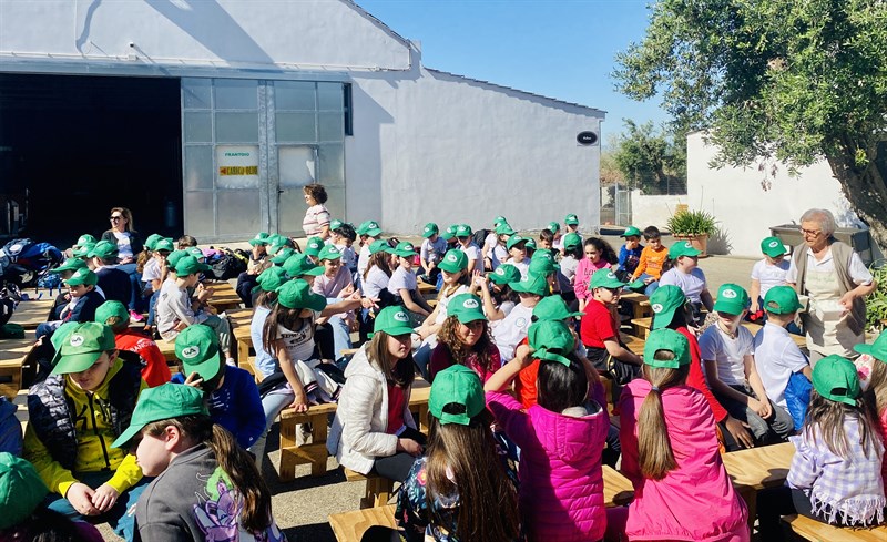 “Scuola in Fattoria”, a “Masserie Amodio” la lezione ha il sapore di libertà