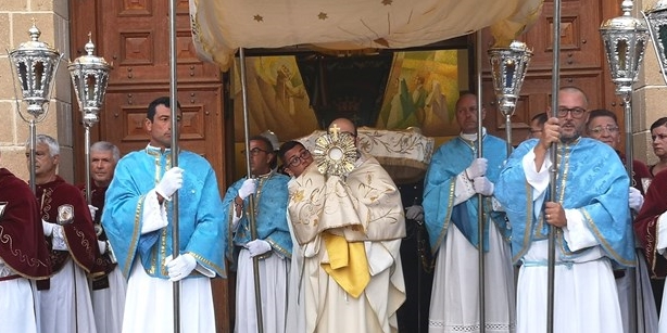 Processione del "Corpus Domini": come cambia la viabilità di Massafra