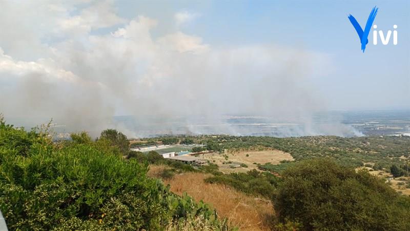 Fiamme in contrada Acquagnora: pomeriggio di fuoco a Mottola
