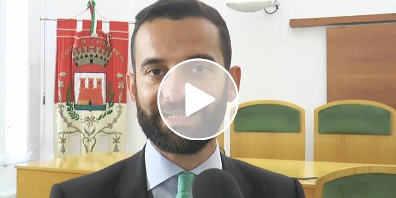 Di Pippa si difende e passa al contrattacco: «Accuse infamanti, ora il paese si fermerà!»