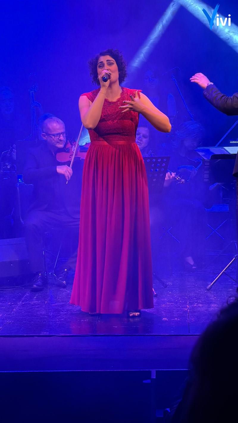 Successo a Massafra per l'omaggio a Mia Martini