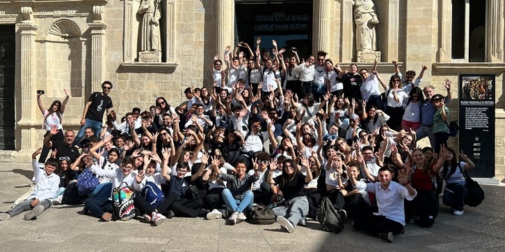 Gli studenti della De Amicis-Manzoni conquistano il primo premio LAMS di Matera