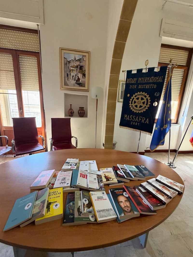 Il Rotary Massafra porta i libri nel carcere di Brindisi