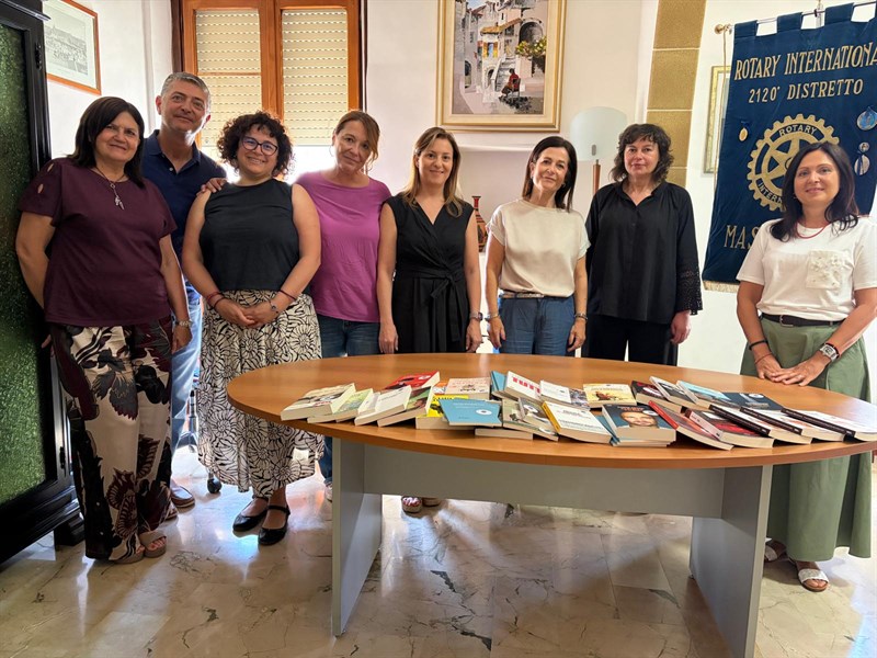 Il Rotary Massafra porta i libri nel carcere di Brindisi