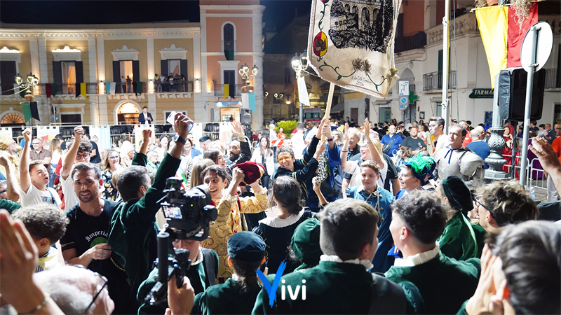 Il rione Imperiali vince la Corsa del Palio della Mezzaluna 2026