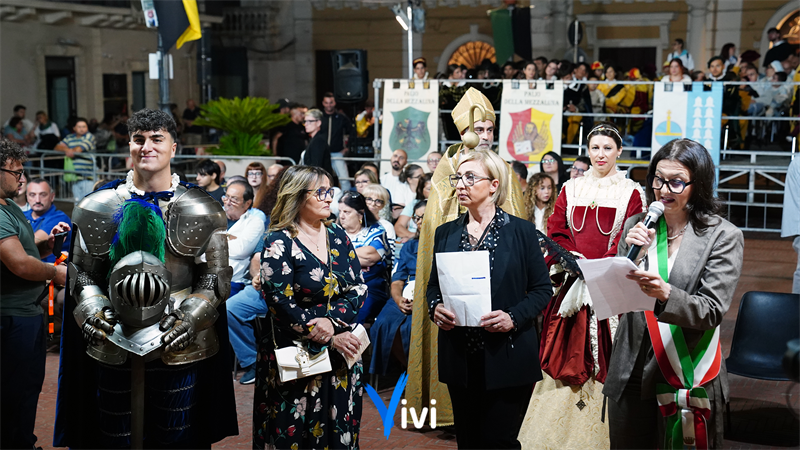 Il rione Imperiali vince la Corsa del Palio della Mezzaluna 2026