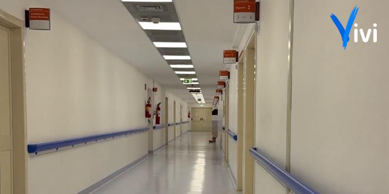 I corridoi di Chirurgia Plastica del Policlinico di Bari