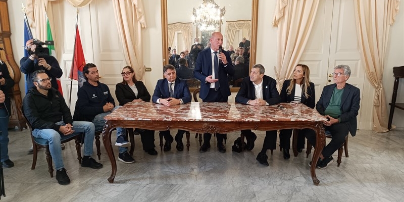 La conferenza stampa La conferenza stampa