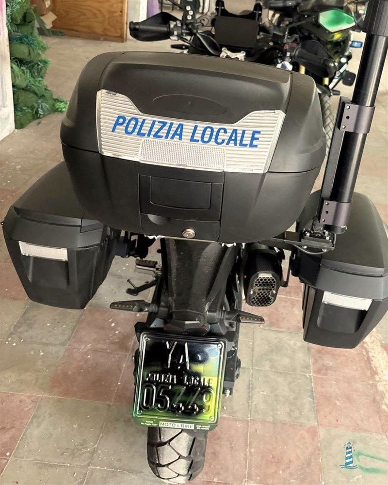 Atti vandalici a Ginosa, imbrattate due moto della Polizia Locale