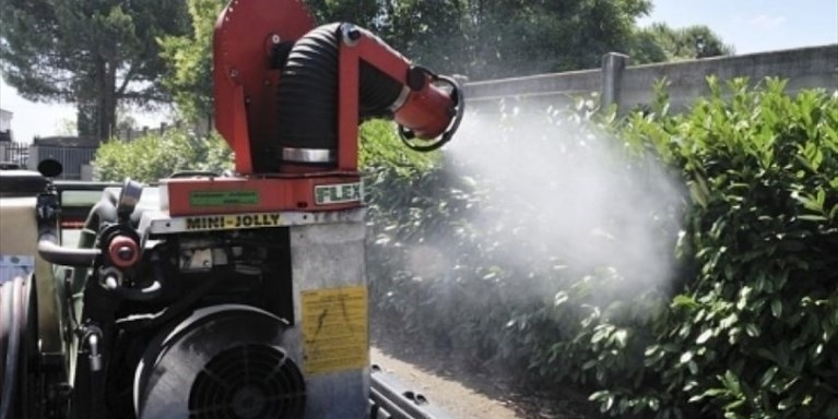 Disinfestazione notturna contro le zanzare a Massafra