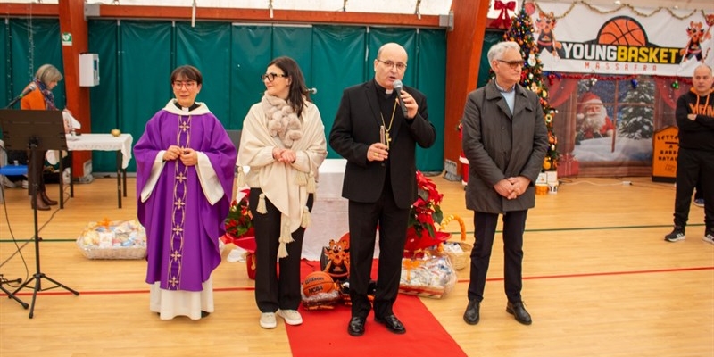 Fede e sport, messa degli atleti nella tensostruttura della scuola Andria