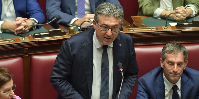 L’onorevole Vito De Palma L’onorevole Vito De Palma