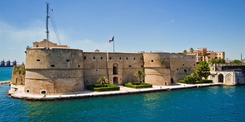 Castello Aragonese - Taranto Castello Aragonese - Taranto