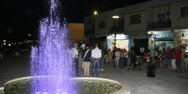 piazza Kennedy a Castellaneta Marina piazza Kennedy a Castellaneta Marina