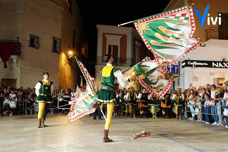 Corte e corsa del Palio della Mezzaluna 2025