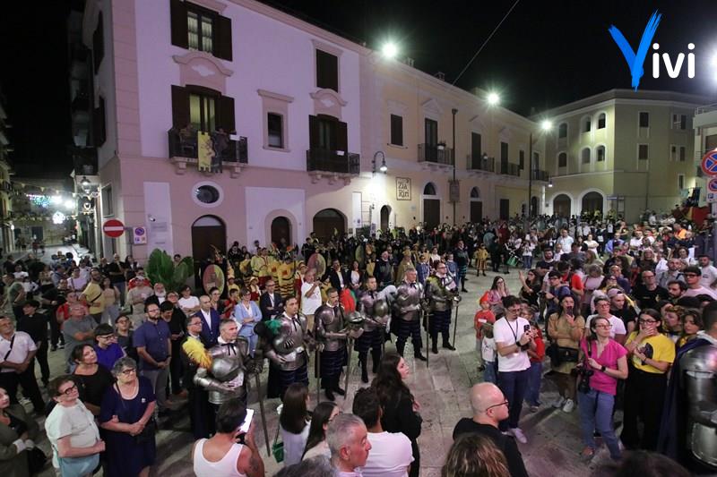 Corte e corsa del Palio della Mezzaluna 2025