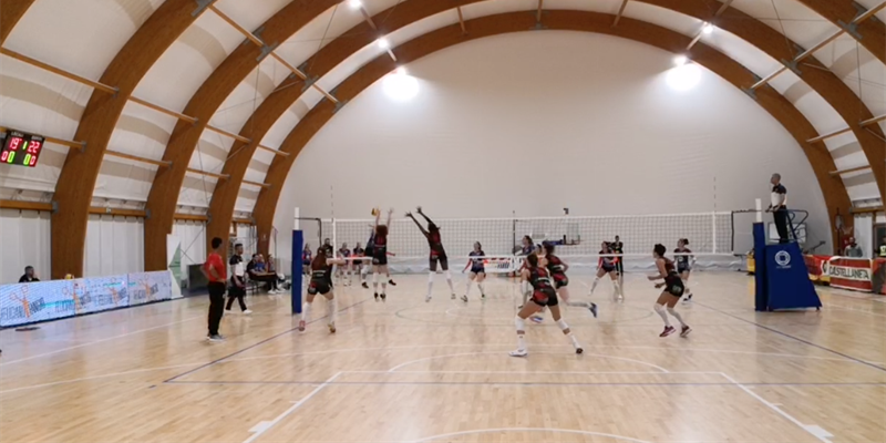 Greenergy Catellaneta ko: nella tensostruttura passa la Vesuvio Oplonti Volley
