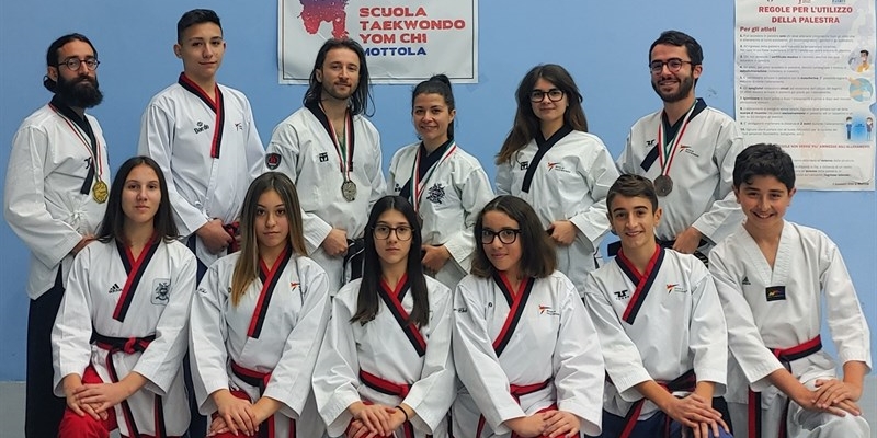 Taekwondo, campionati italiani di forme e freestyle: su Mottola piovono medaglie