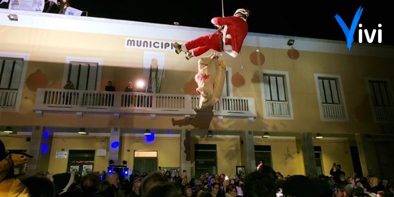 La Calata di Babbo Natale La Calata di Babbo Natale