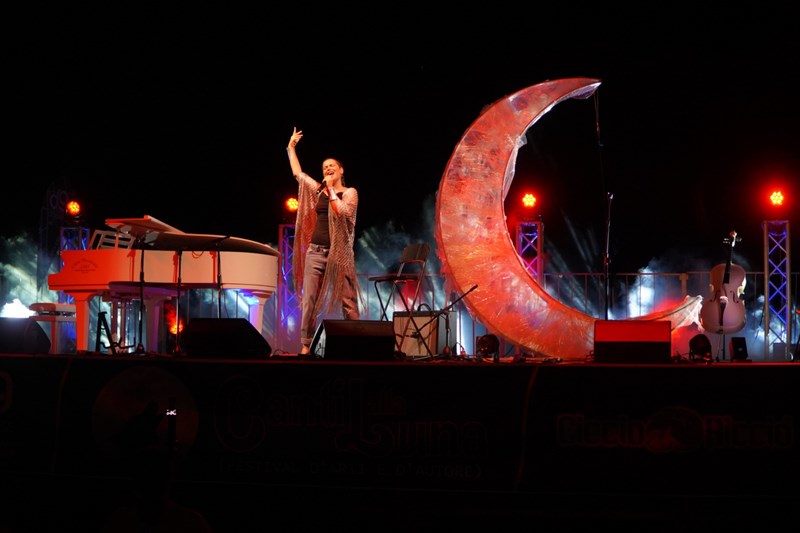 Canti alla Luna