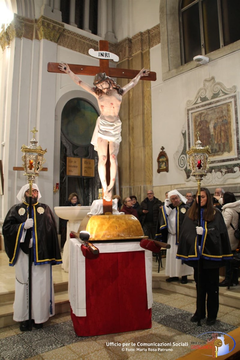 la via Crucis delle confraternite è tornata a Ginosa