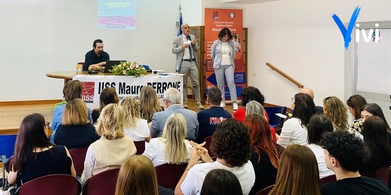 L’incontro nel centro servizi del Mauro Perrone