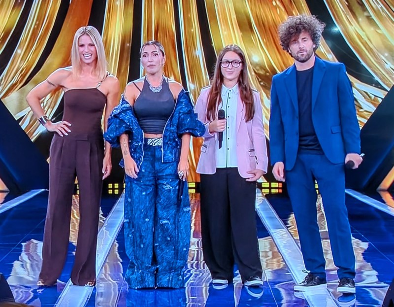 Alice e Gianvito, debutto emozionante a "Io Canto Family"