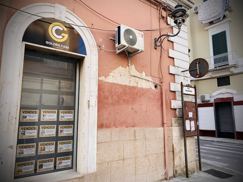 Grande novità su via Roma: benvenuta Golden Casa