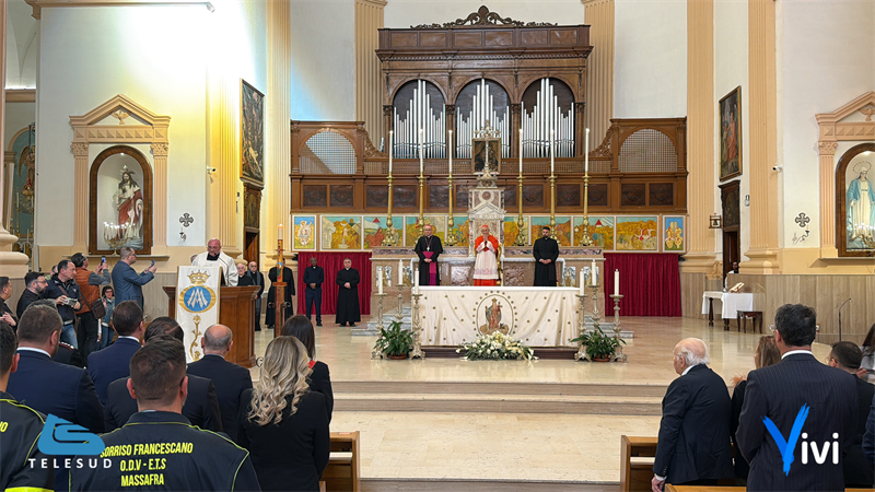 Il Cardinale Zuppi a Massafra: «Siate artigiani di pace e comunità»