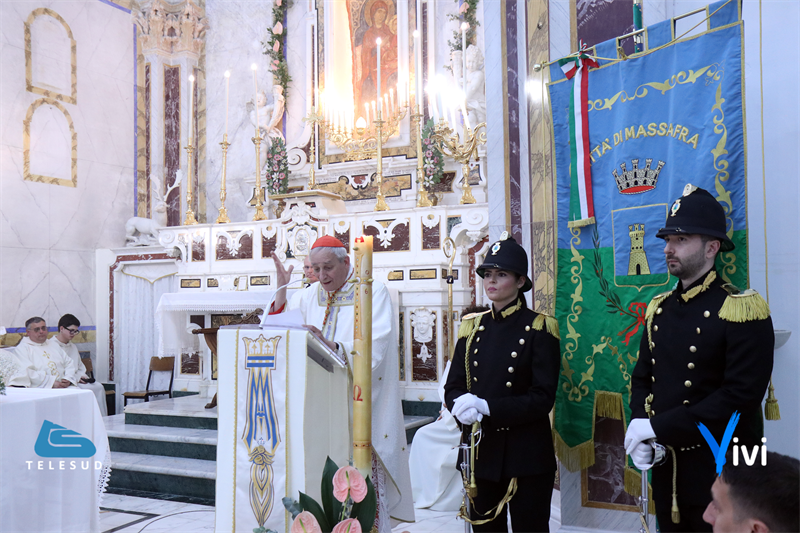 Il Cardinale Zuppi a Massafra: «Siate artigiani di pace e comunità»