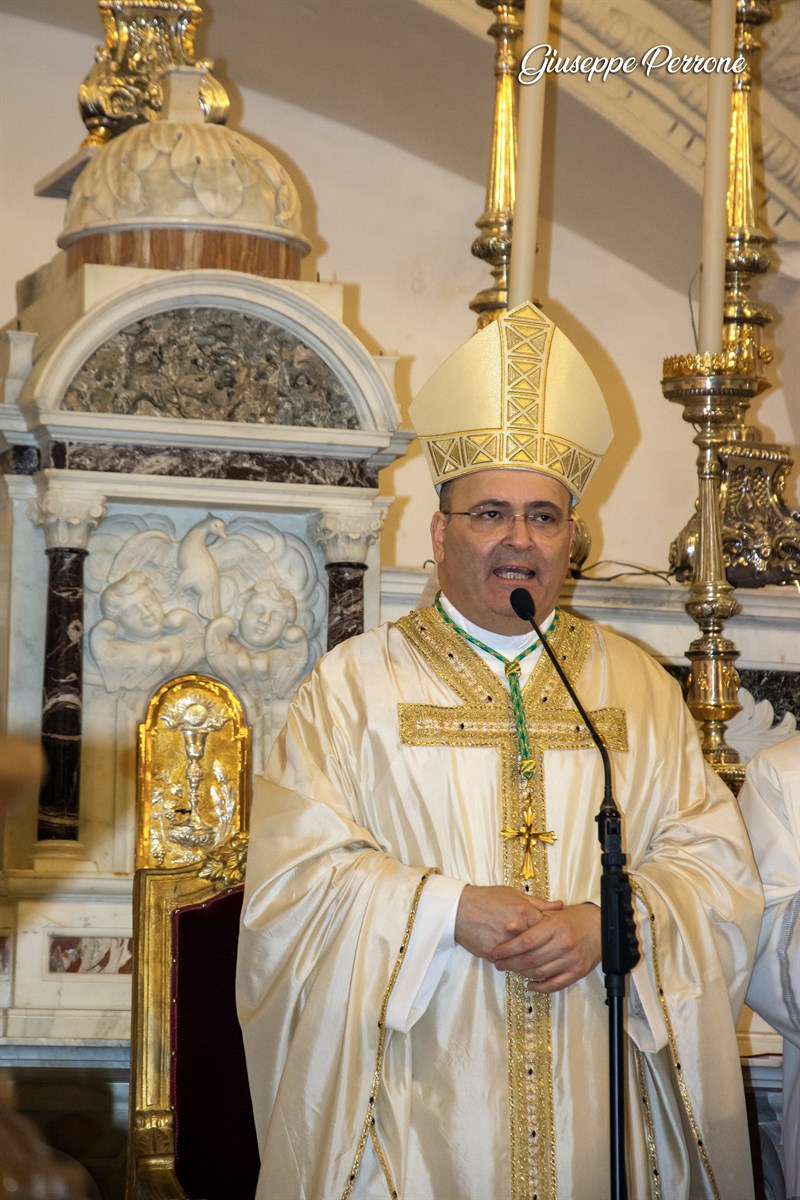 L'ingresso nella vicaria di Laterza di monsignor Sabino Iannuzzi