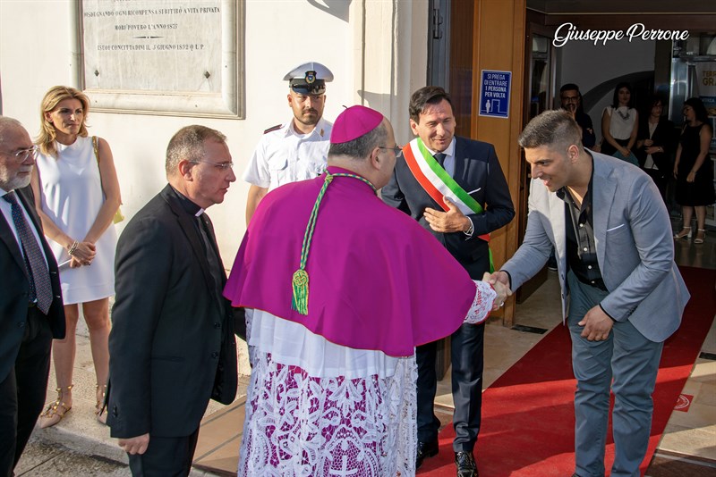 L'ingresso nella vicaria di Laterza di monsignor Sabino Iannuzzi