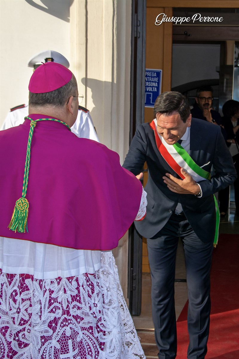 L'ingresso nella vicaria di Laterza di monsignor Sabino Iannuzzi