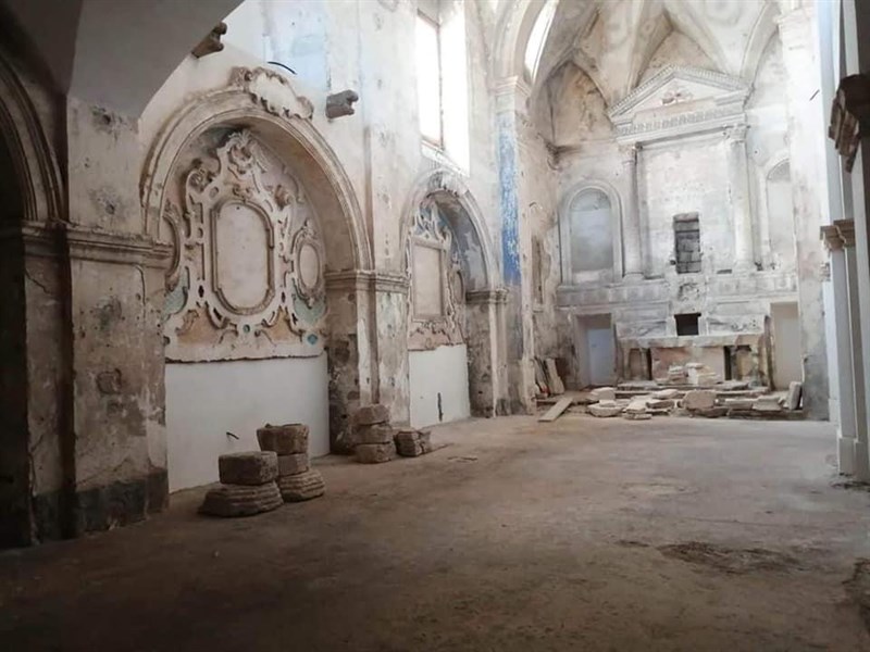 La chiesa