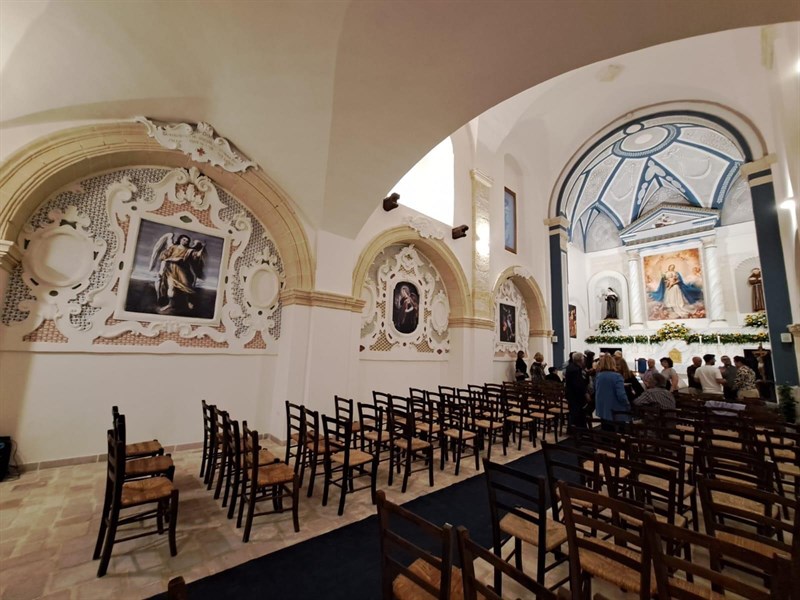 La chiesa