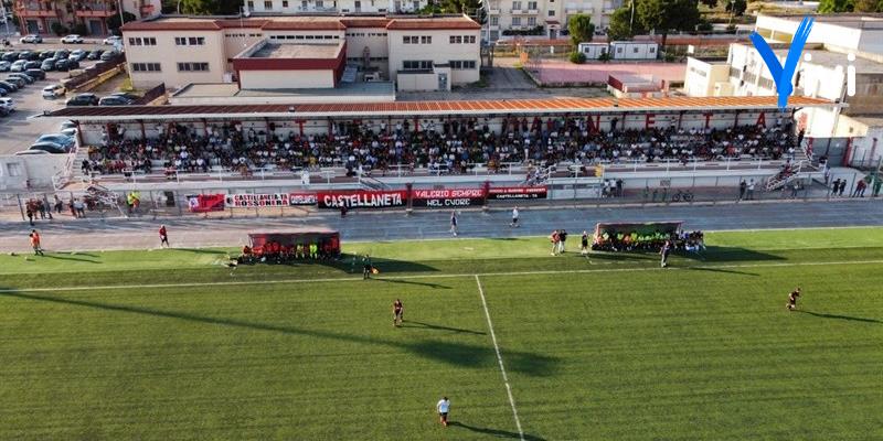 Lo stadio De Bellis - visuale aerea Lo stadio De Bellis - visuale aerea