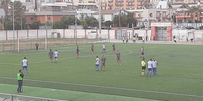 Calcio, Ginosa corsaro in quel di Castellaneta
