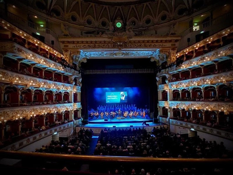 Da Massafra al Petruzzelli: l’Orchestra Tebaide conquista Bari